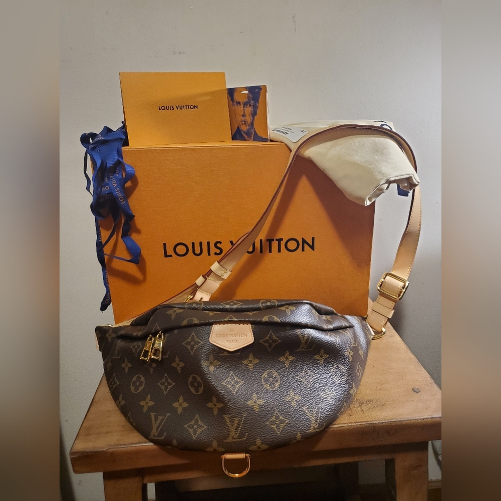 Authentic Louis Vuitton Crossbody Bum Bag EUC